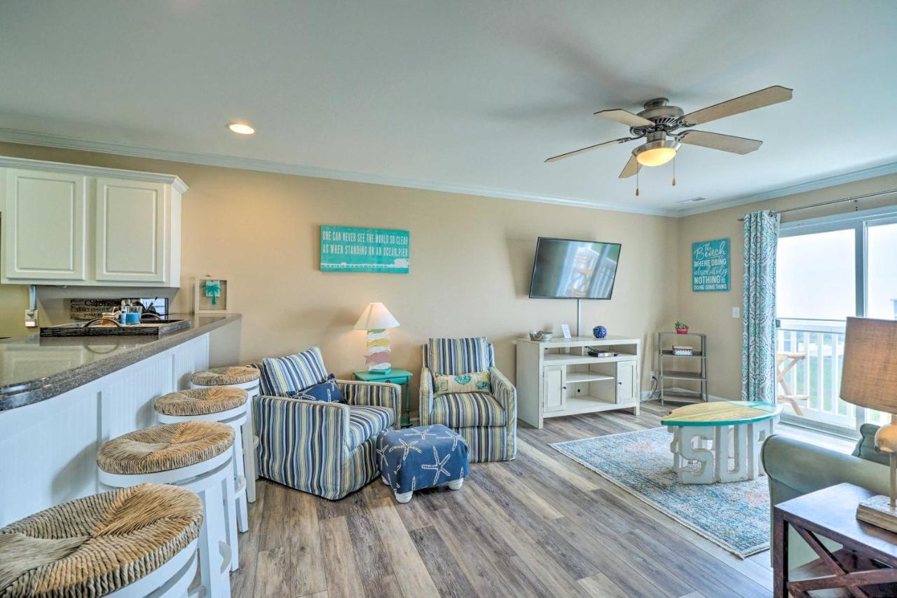 Ocean-View Oak Island Condo, 1 Block To Beach! Exterior photo